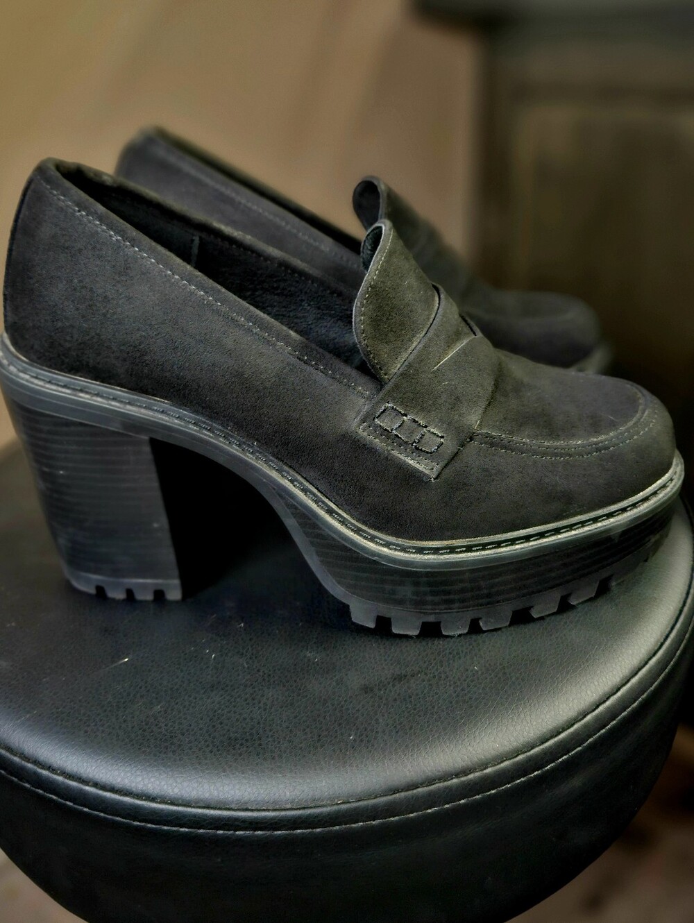 NWOT torrid Black Faux Suede Platform Chunky Heel Loafers - Picture 5 of 11